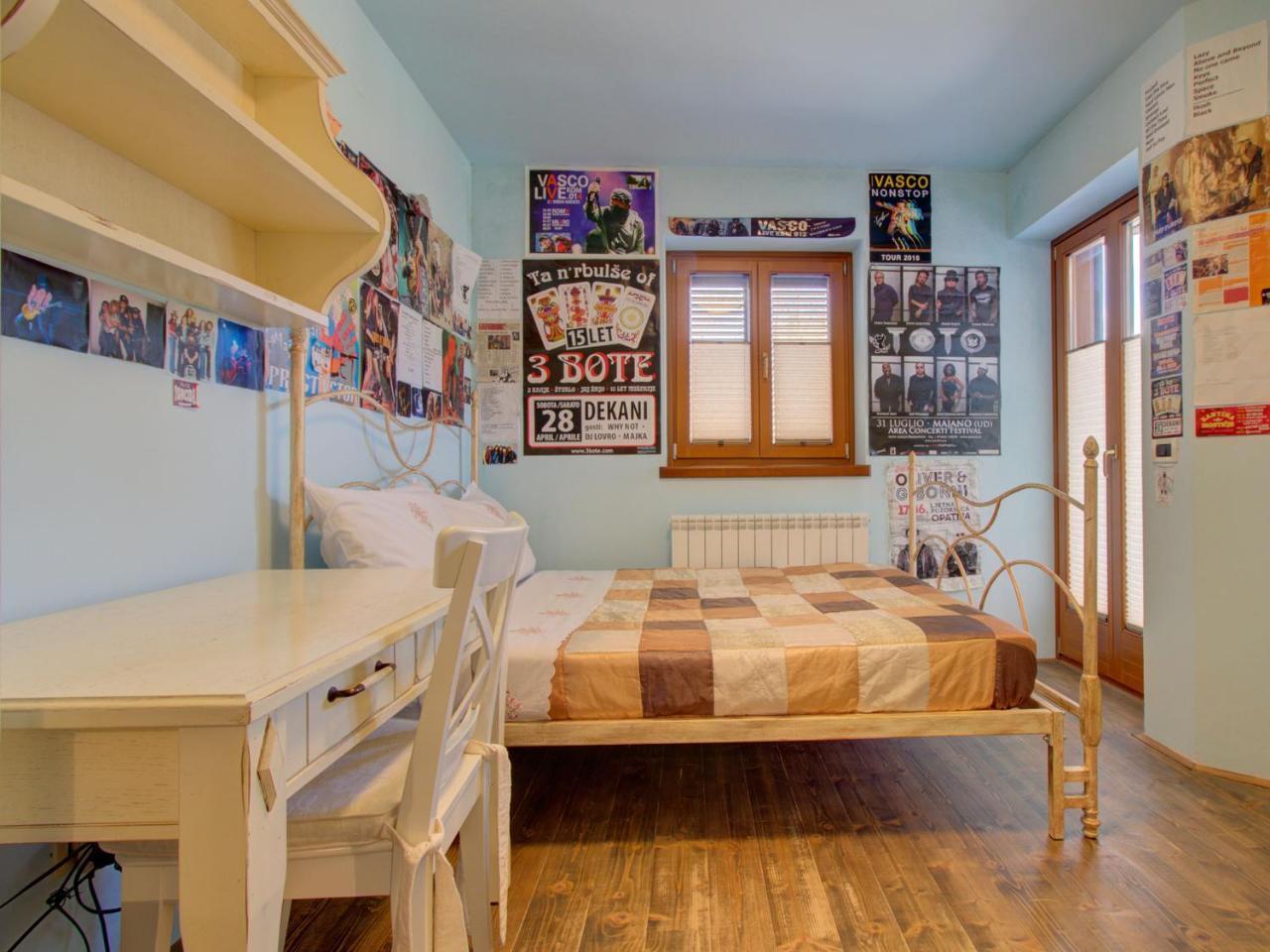 Family Apartment Rihter Črni Kal Esterno foto
